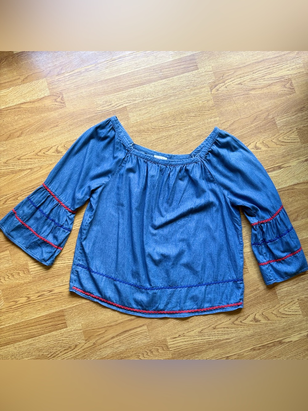 Hester & Orchard Chambray Off-Shoulder Peasant Top Boho Sleeve Detail Sz XL - Picture 3 of 10